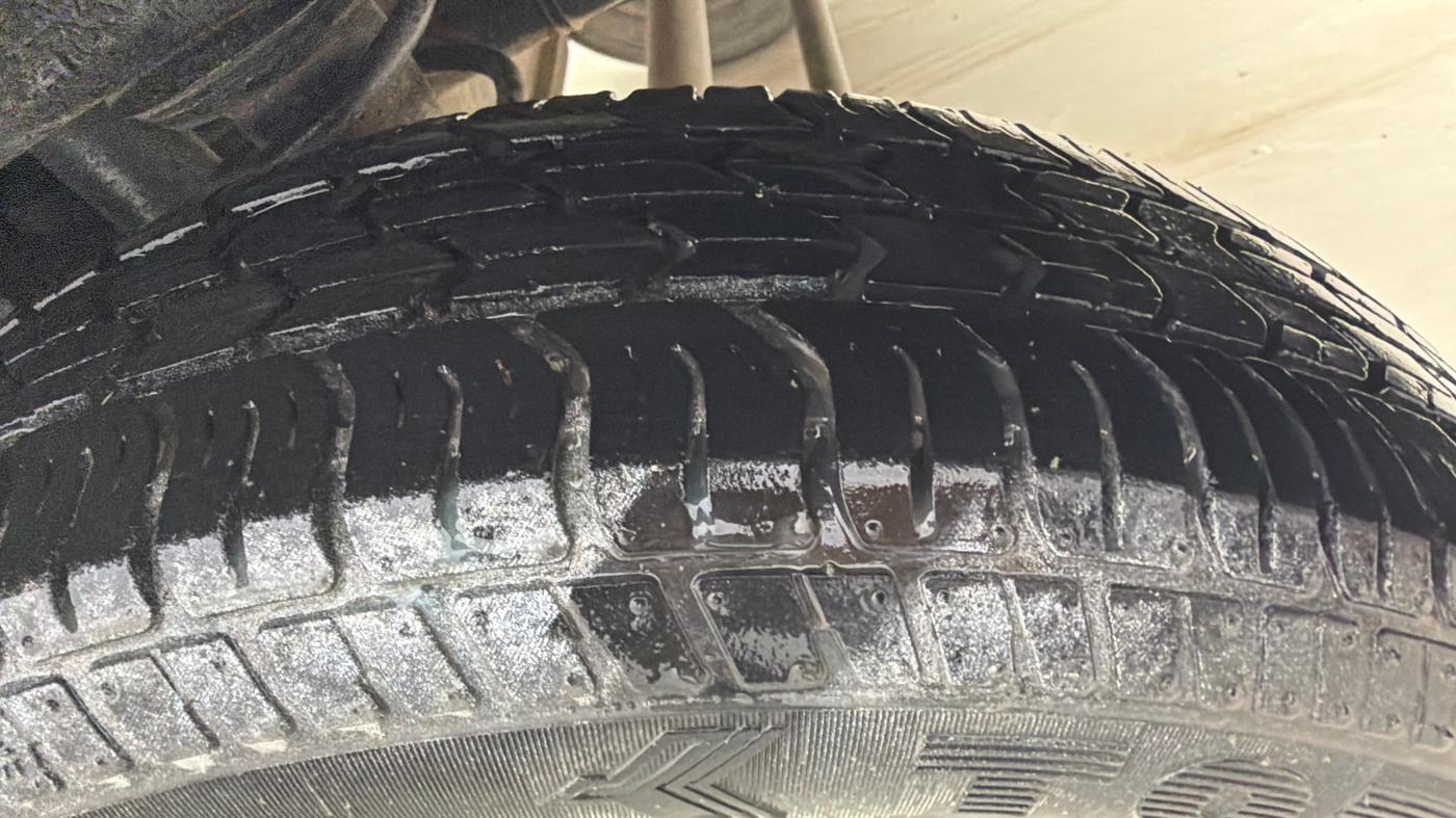 2019 Maruti Alto K10 VXI AMT, Petrol, Automatic, 81,205 km, Left Rear Tyre Tread
