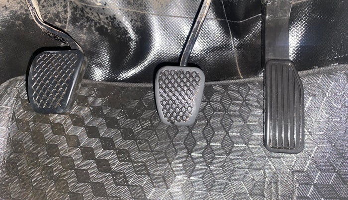 2015 Honda City 1.5L I-VTEC V MT, Petrol, Manual, 74,624 km, Pedals