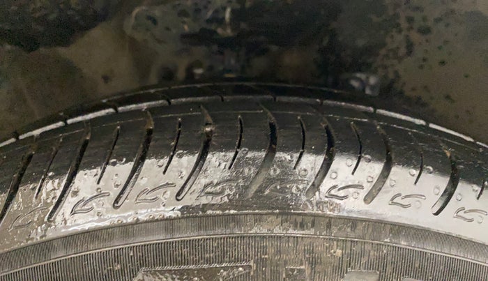 2015 Honda City 1.5L I-VTEC V MT, Petrol, Manual, 74,624 km, Right Front Tyre Tread