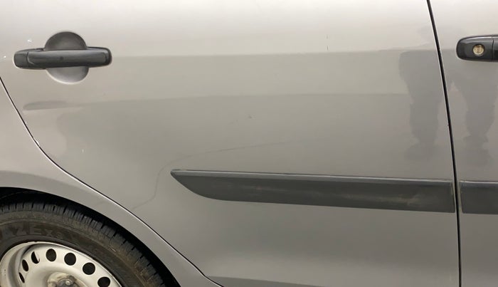 2015 Maruti Swift LXI, CNG, Manual, 58,702 km, Right rear door - Slightly dented