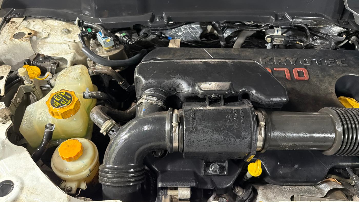 2022 Tata Harrier XT PLUS 2.0L KRYOTEC, Diesel, Manual, 54,557 km, Engine View - Right
