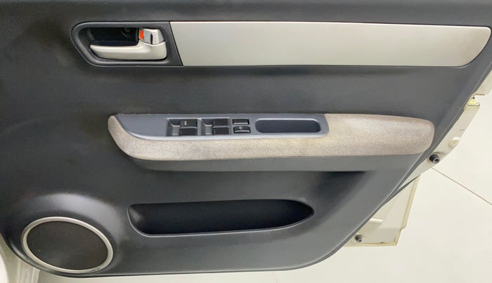 2011 Maruti Swift Dzire VXI, CNG, Manual, 74,321 km, Driver Side Door Panels Control