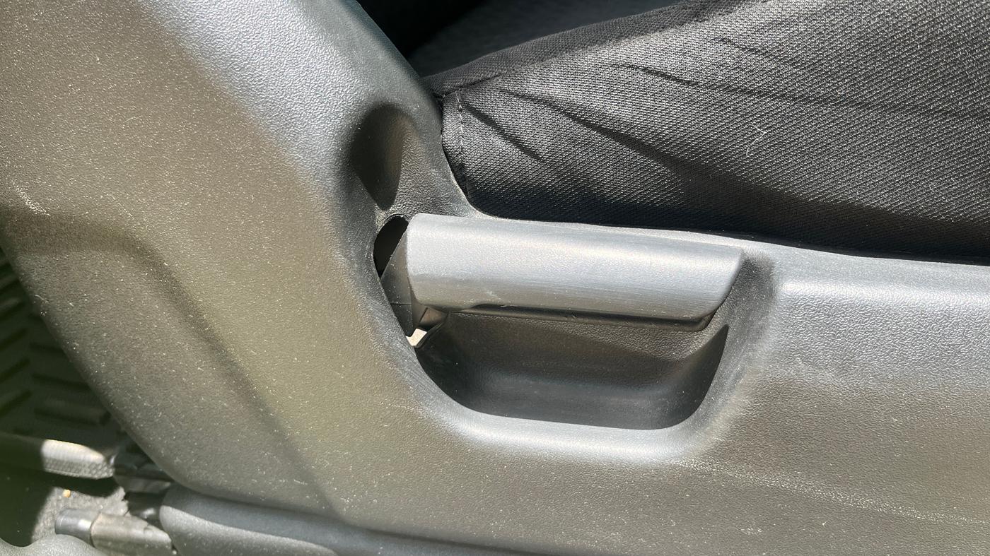 2023 Maruti JIMNY ALPHA ALL GRIP PRO AT, Petrol, Automatic, 17,814 km, Driver Side Adjustment Panel