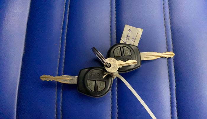 2021 Maruti Baleno DELTA PETROL 1.2, CNG, Manual, 98,427 km, Key Close Up