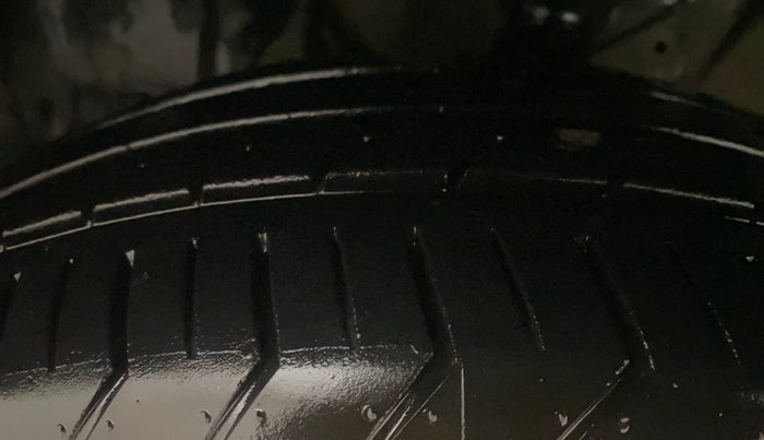 2024 Maruti Celerio ZXI PLUS AGS, Petrol, Automatic, 3,757 km, Left Front Tyre Tread