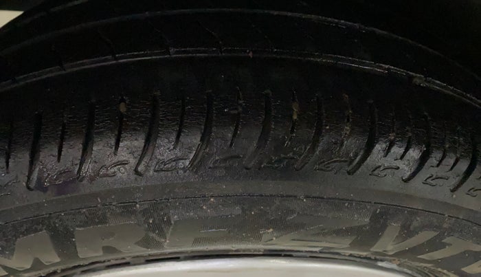 2019 Maruti Baleno DELTA PETROL 1.2, Petrol, Manual, 69,752 km, Right Rear Tyre Tread