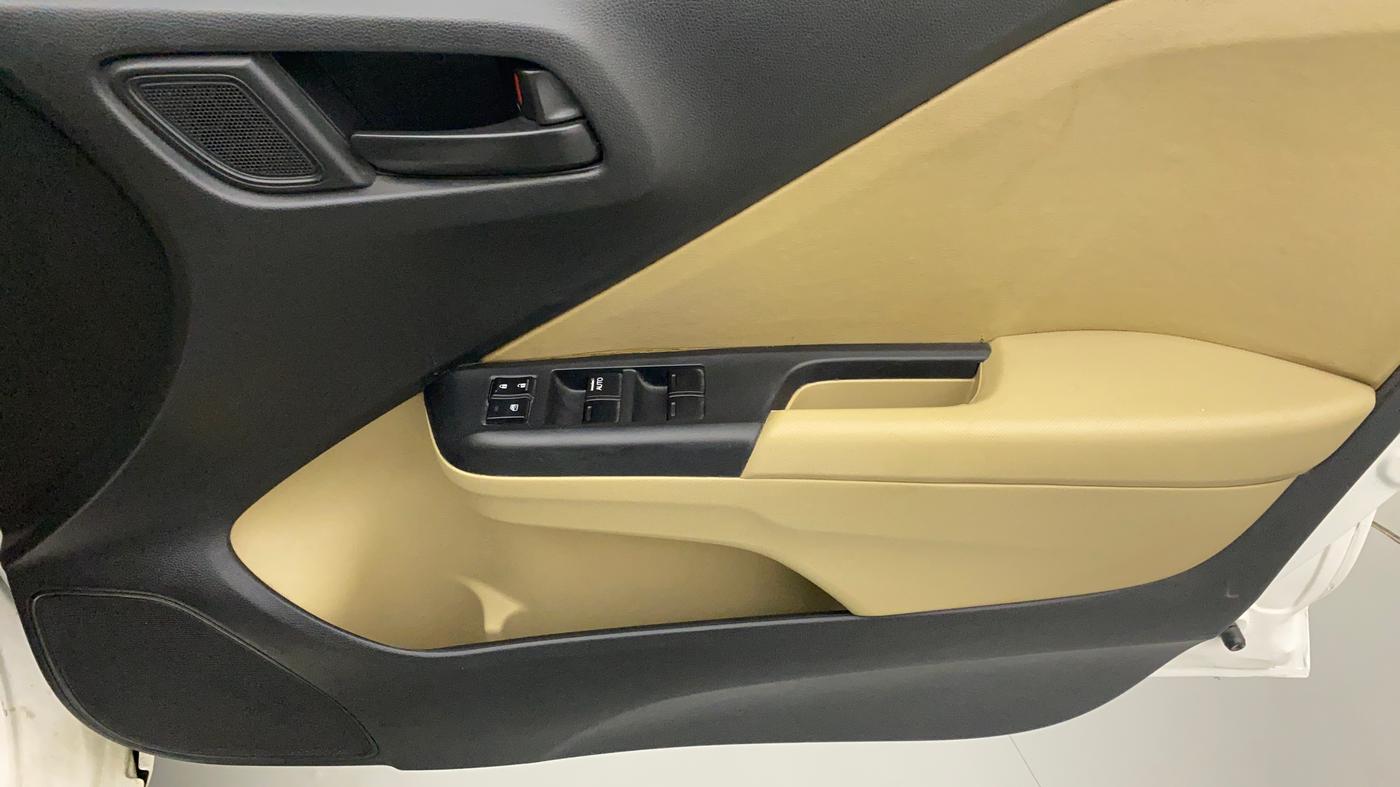 2014 Honda City 1.5L I-VTEC SV CVT, Petrol, Automatic, 39,651 km, Driver Side Door Panels Control