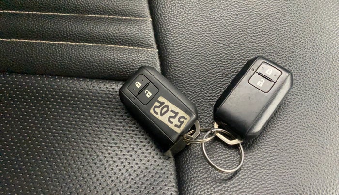 2019 Maruti Swift ZXI PLUS, Petrol, Manual, 77,148 km, Key Close Up