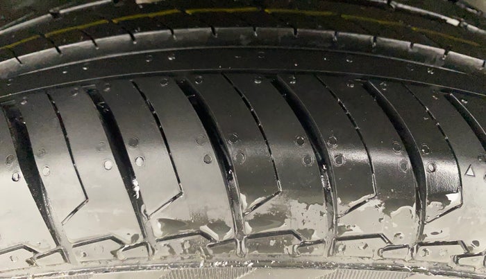 2019 Maruti Swift ZXI PLUS, Petrol, Manual, 77,148 km, Right Rear Tyre Tread