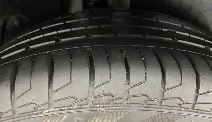 2021 Hyundai Creta SX PETROL MT, Petrol, Manual, 7,550 km, Right Rear Tyre Tread