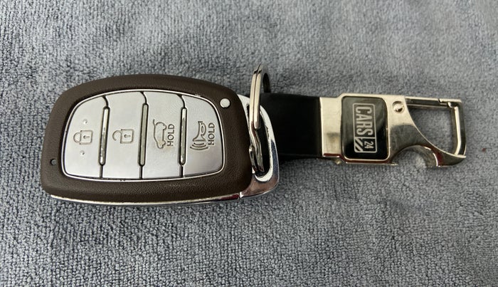 2021 Hyundai Creta SX PETROL MT, Petrol, Manual, 7,550 km, Key Close Up