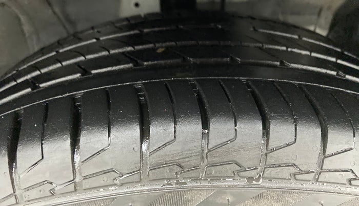 2021 Hyundai Creta SX PETROL MT, Petrol, Manual, 7,550 km, Right Front Tyre Tread