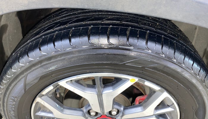 2019 KIA SELTOS GTX PLUS 1.4 PETROL, Petrol, Manual, 1,04,726 km, Right Front Tyre Tread