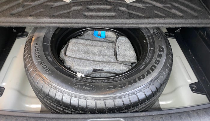 2019 KIA SELTOS GTX PLUS 1.4 PETROL, Petrol, Manual, 1,04,726 km, Spare Tyre