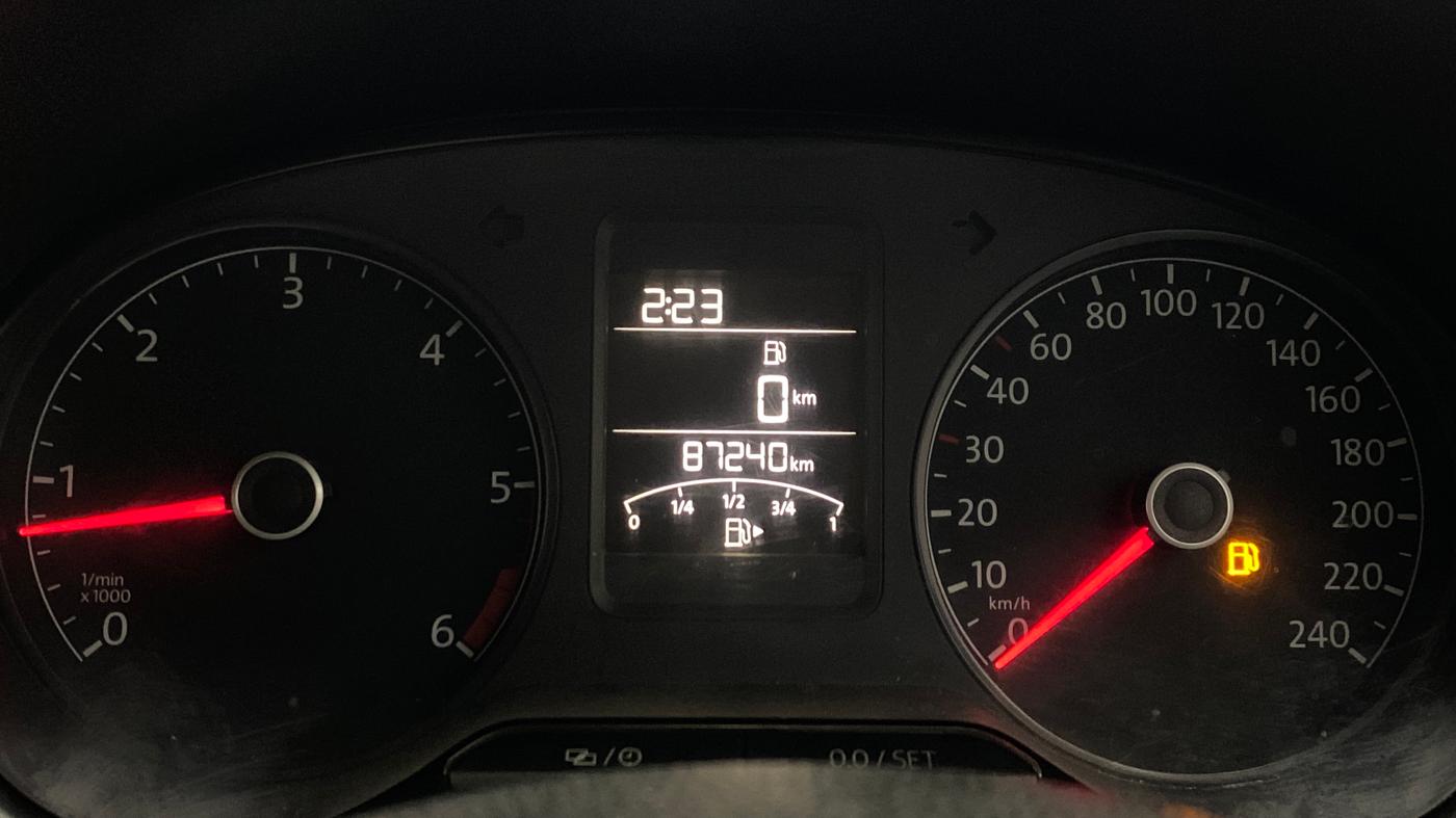 2017 Volkswagen Polo COMFORTLINE 1.5L, Diesel, Manual, 87,192 km, Odometer Image