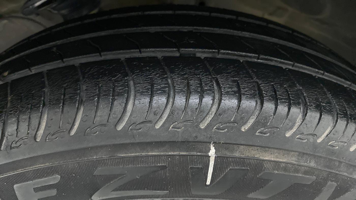 2019 Maruti S PRESSO VXI PLUS, Petrol, Manual, 59,811 km, Left Front Tyre Tread