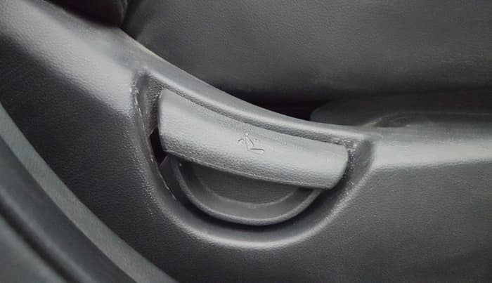 2017 Hyundai Grand i10 ASTA 1.2 KAPPA VTVT, Petrol, Manual, 42,811 km, Driver Side Adjustment Panel