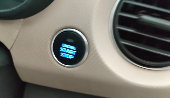 2017 Hyundai Grand i10 ASTA 1.2 KAPPA VTVT, Petrol, Manual, 42,811 km, Keyless Start/ Stop Button
