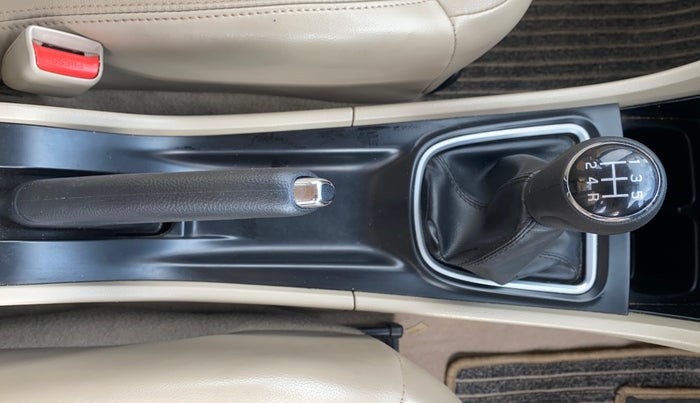 2018 Maruti Ciaz ALPHA 1.4 PETROL, Petrol, Manual, 40,076 km, Gear Lever