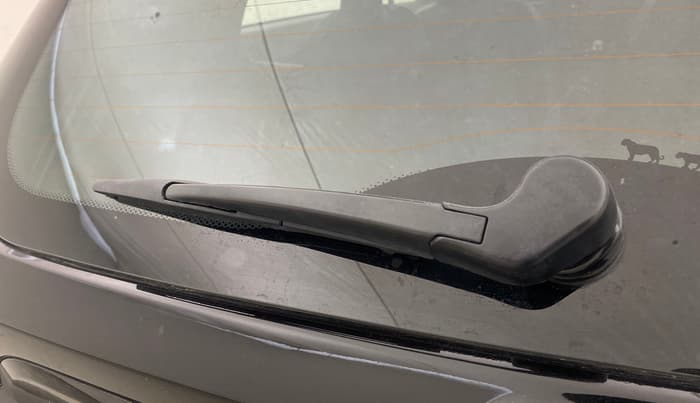 2022 Tata NEXON XZA PLUS PETROL DARK EDITION, Petrol, Automatic, 62,203 km, Rear Wiper