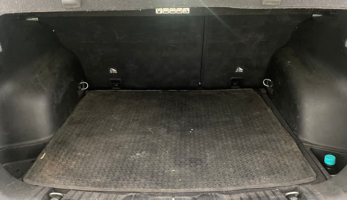 2019 Jeep Compass LIMITED 1.4 PETROL AT, Petrol, Automatic, 38,676 km, Boot Inside