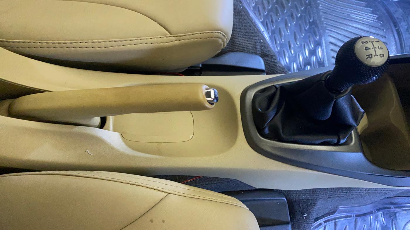2012 Honda City 1.5L I-VTEC S MT, Petrol, Manual, 1,00,480 km, Gear Lever