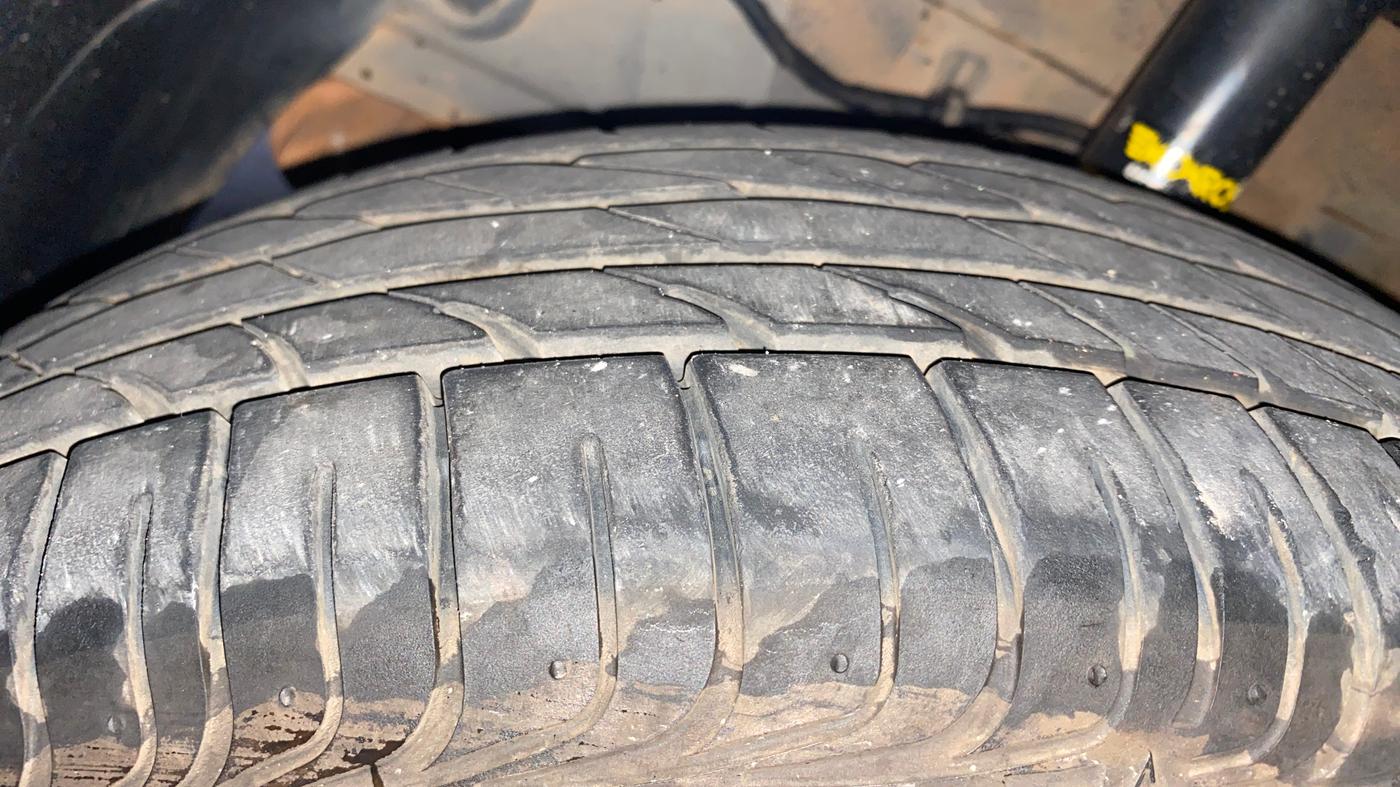 2015 Tata Zest XT PETROL, Petrol, Manual, 58,543 km, Left Front Tyre Tread