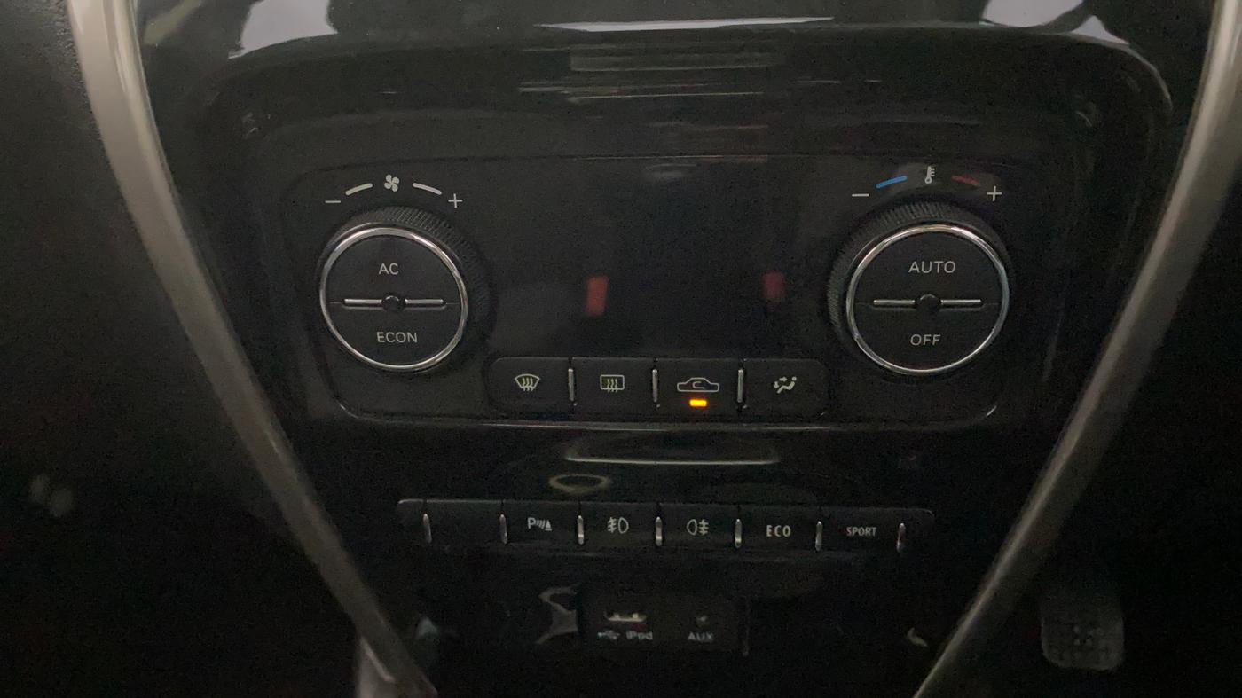 2015 Tata Zest XT PETROL, Petrol, Manual, 58,543 km, Automatic Climate Control