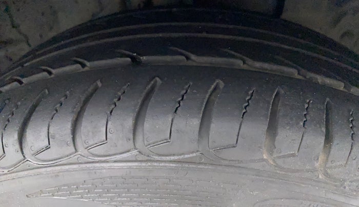 2018 Ford Ecosport TREND + 1.5L PETROL AT, Petrol, Automatic, 93,427 km, Right Front Tyre Tread
