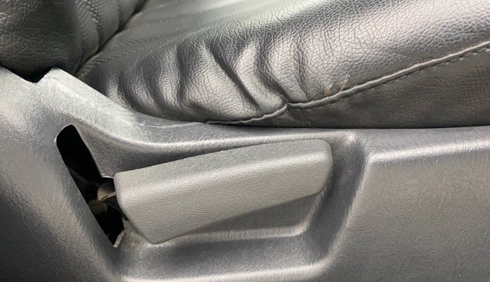 2015 Maruti Alto K10 VXI, Petrol, Manual, 72,522 km, Driver Side Adjustment Panel