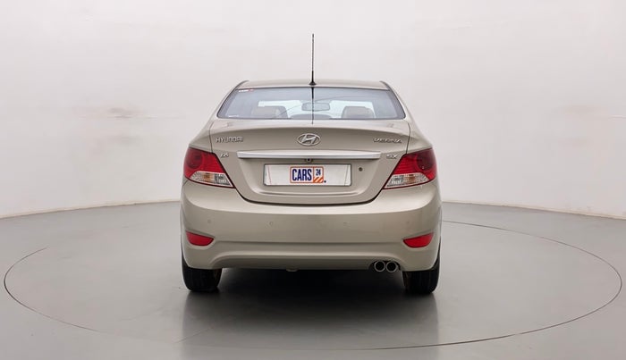 2011 Hyundai Verna FLUIDIC 1.6 VTVT SX, Petrol, Manual, 50,587 km, Back/Rear