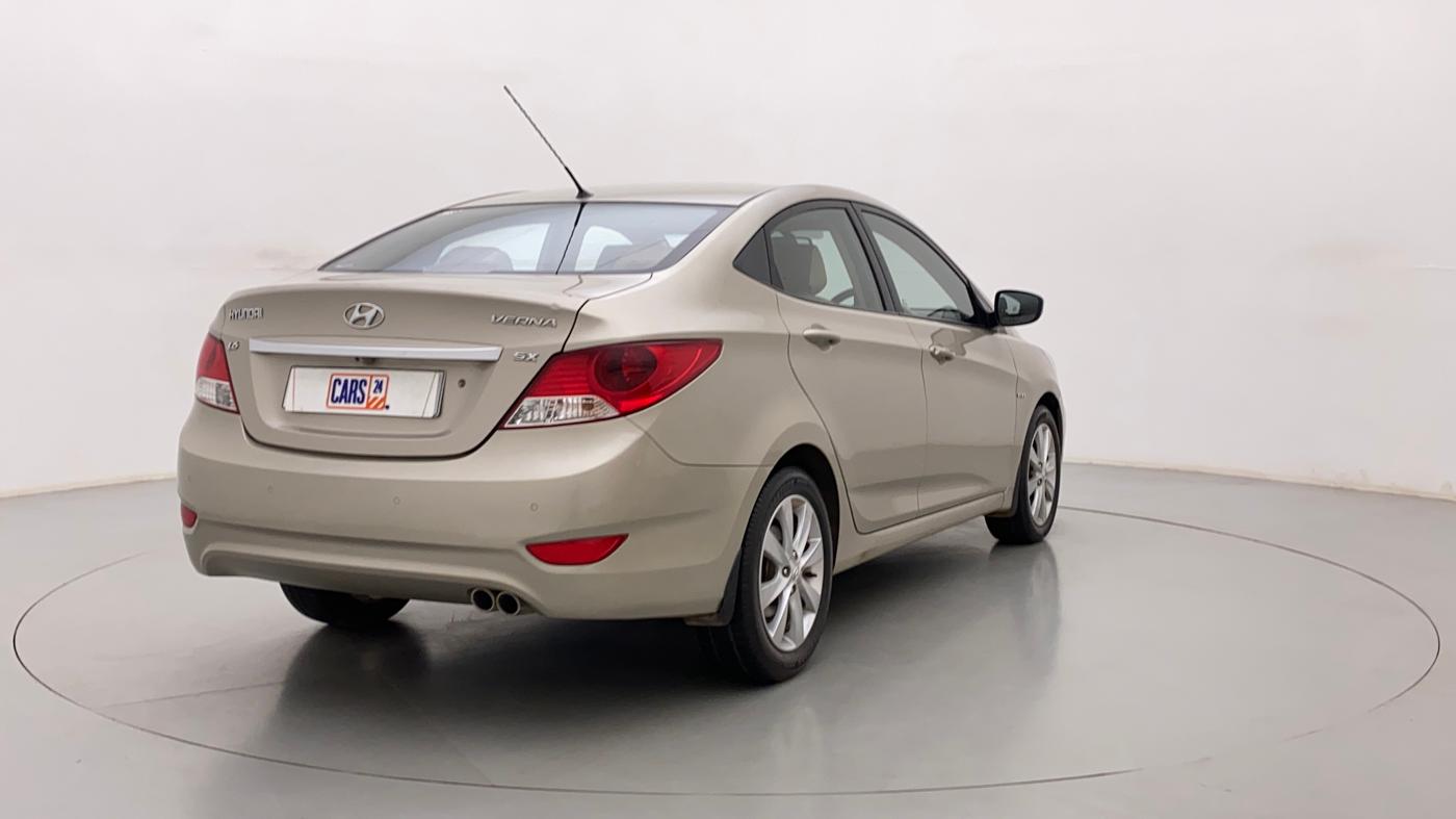 2011 Hyundai Verna FLUIDIC 1.6 VTVT SX, Petrol, Manual, 50,587 km, Right Back Diagonal