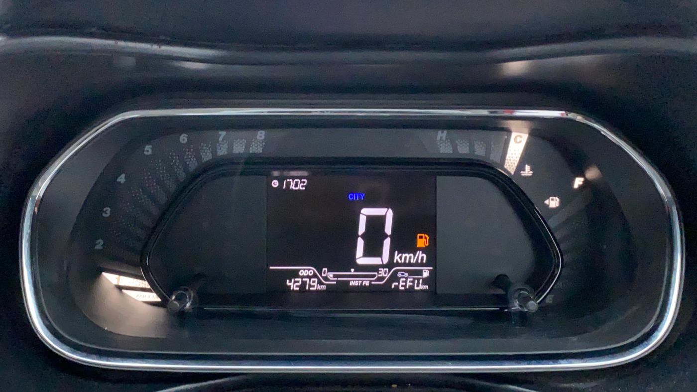 2021 Tata NEXON XZ 1.2, Petrol, Manual, 4,382 km, Odometer Image