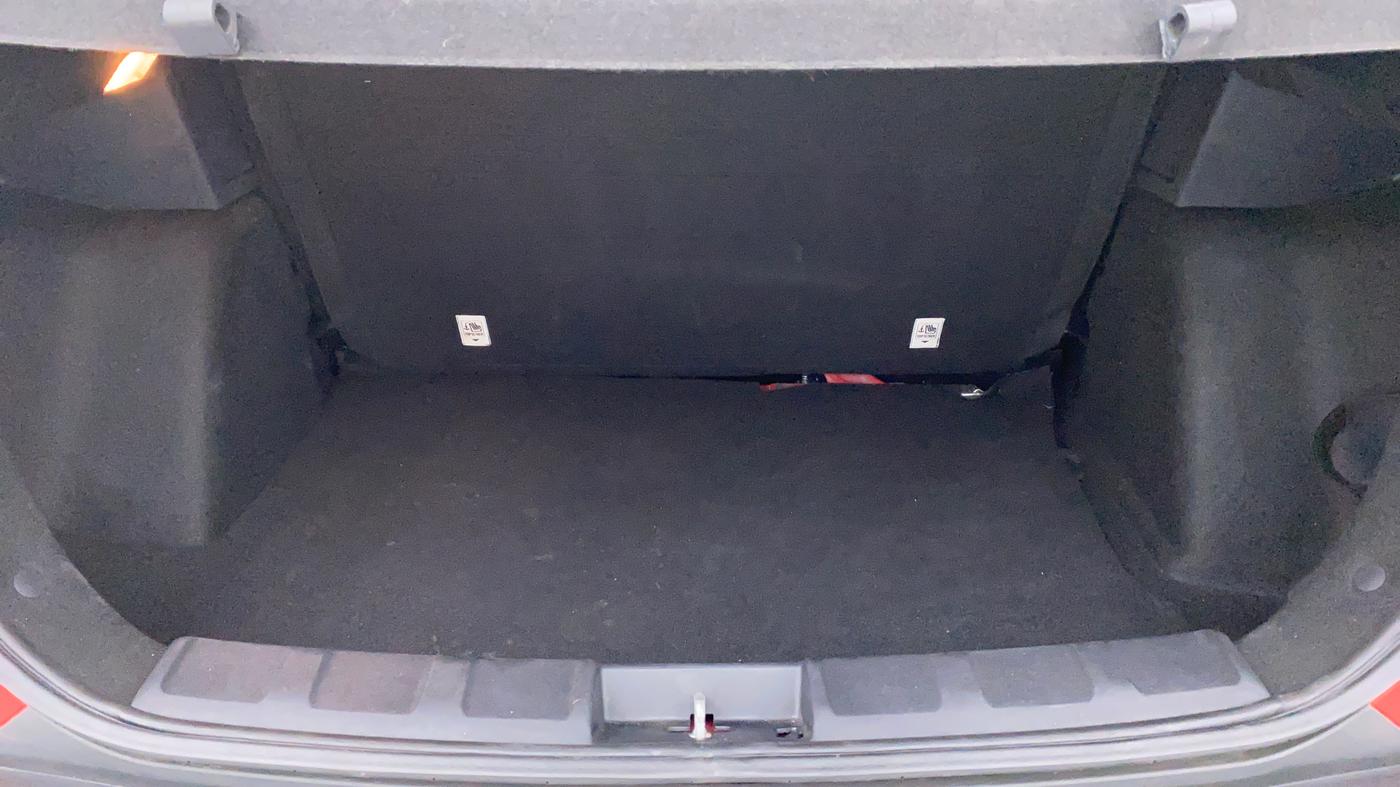 2021 Tata NEXON XZ 1.2, Petrol, Manual, 4,382 km, Boot Inside