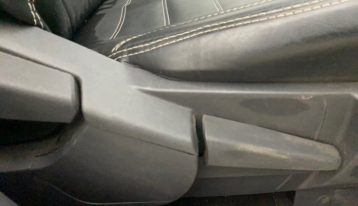 2025 Nissan MAGNITE Acenta B4D 1.0 Petrol MT, Petrol, Manual, 15,080 km, Driver Side Adjustment Panel