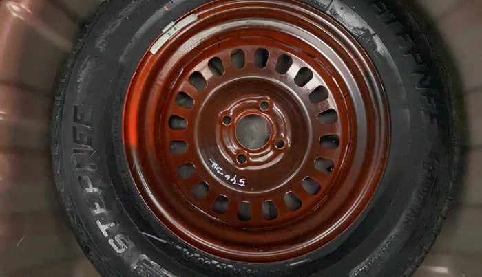 2025 Nissan MAGNITE Acenta B4D 1.0 Petrol MT, Petrol, Manual, 15,080 km, Spare Tyre