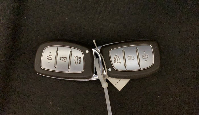 2015 Hyundai Elite i20 SPORTZ 1.2, Petrol, Manual, 54,467 km, Key Close Up