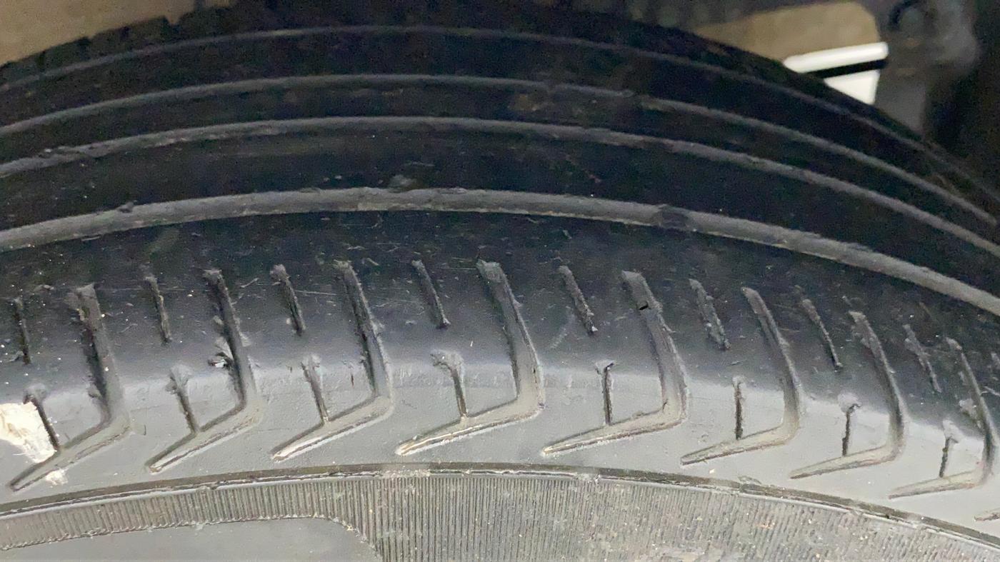 2020 Maruti New Wagon-R LXI 1.0, CNG, Manual, 57,894 km, Right Front Tyre Tread