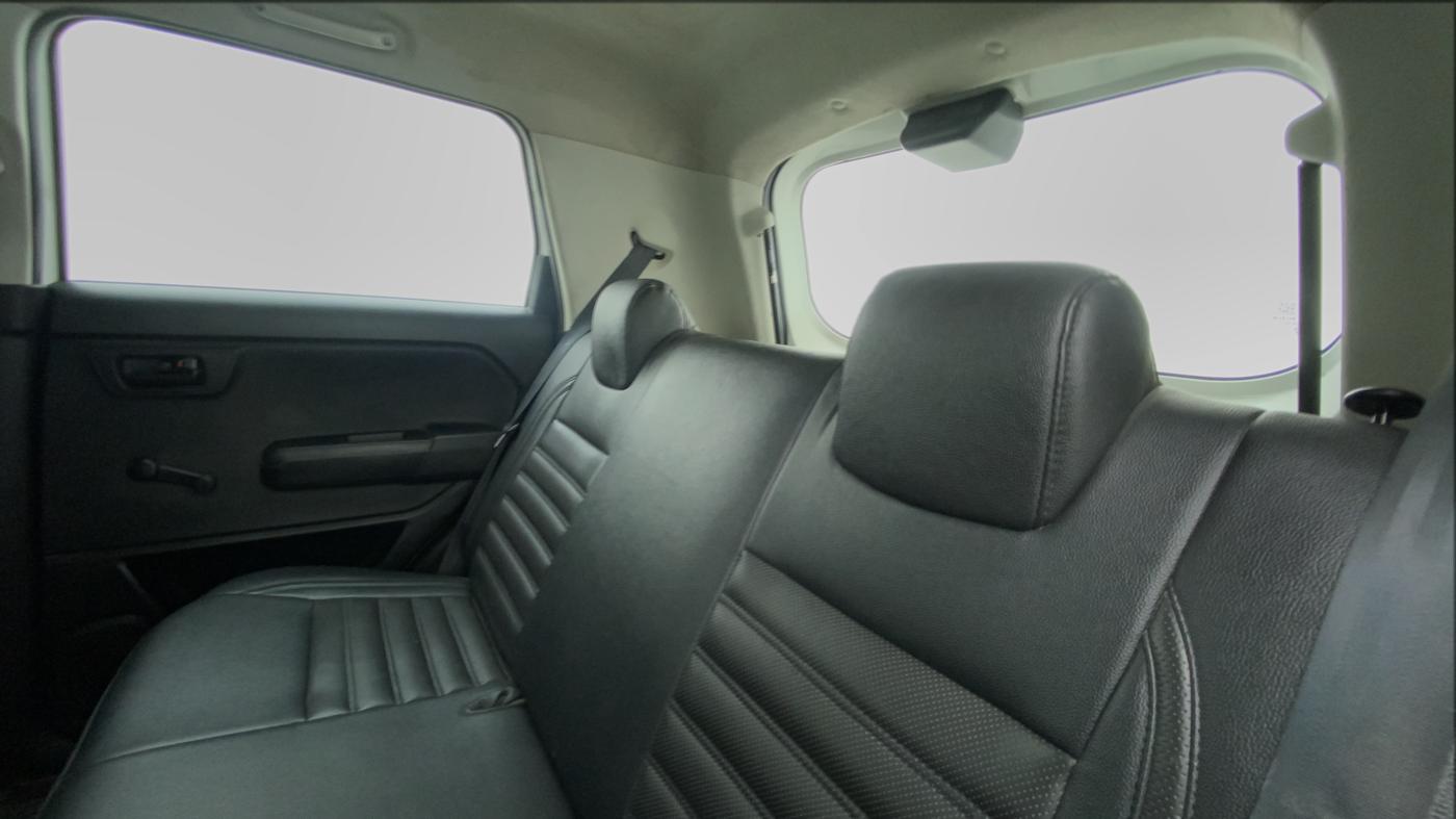 2020 Maruti New Wagon-R LXI 1.0, CNG, Manual, 57,894 km, Right Side Rear Door Cabin