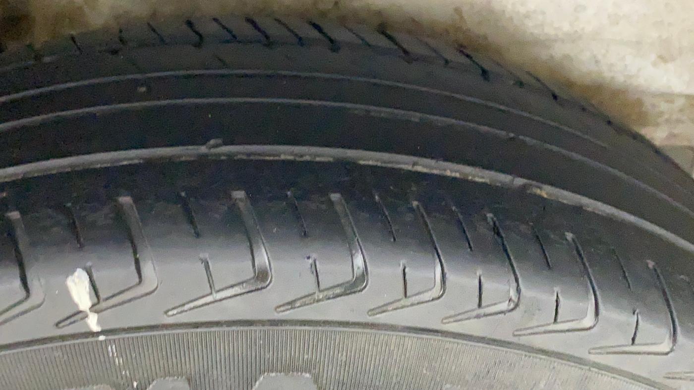 2020 Maruti New Wagon-R LXI 1.0, CNG, Manual, 57,894 km, Right Rear Tyre Tread