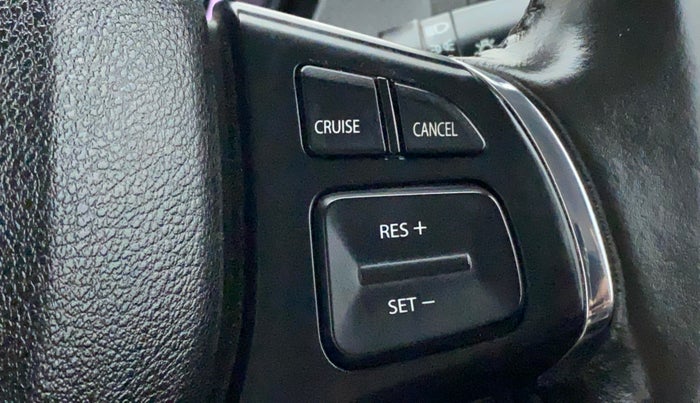 2021 Toyota URBAN CRUISER PREMIUM GRADE AT DUAL TONE, Petrol, Automatic, 32,896 km, Adaptive Cruise Control
