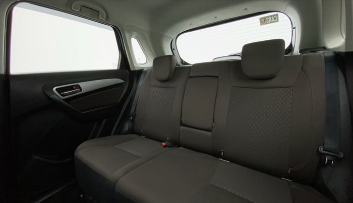 2021 Toyota URBAN CRUISER PREMIUM GRADE AT DUAL TONE, Petrol, Automatic, 32,896 km, Right Side Rear Door Cabin