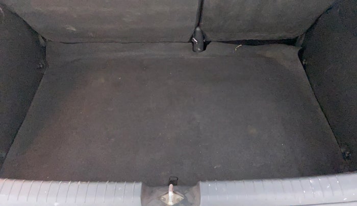 2016 Hyundai Elite i20 ASTA 1.2 (O), Petrol, Manual, 44,693 km, Boot Inside View