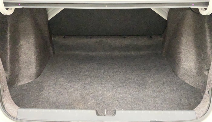 2015 Honda City 1.5L I-VTEC VX CVT, Petrol, Automatic, 22,261 km, Boot Inside