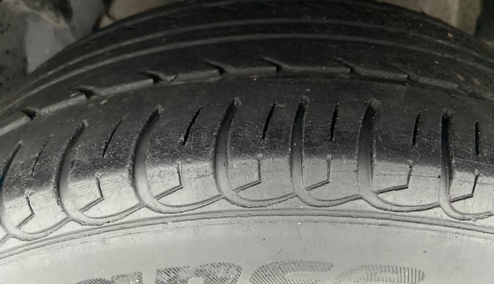 2014 Ford Ecosport 1.5 TREND TDCI, Diesel, Manual, 38,666 km, Left Front Tyre Tread