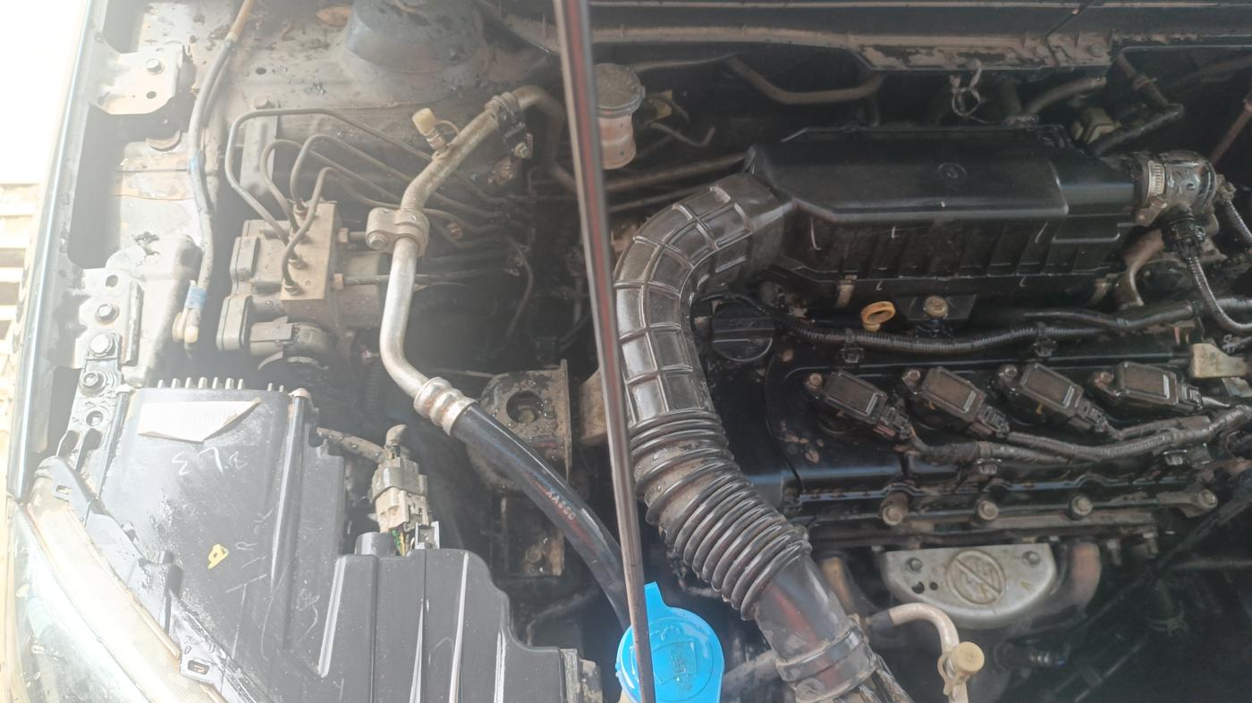 2021 Maruti Vitara Brezza VXI AT SHVS, Petrol, Automatic, 23,948 km, Engine View - Right