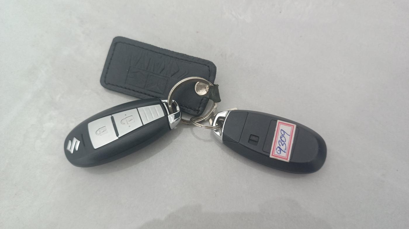 2021 Maruti Vitara Brezza VXI AT SHVS, Petrol, Automatic, 23,948 km, Key Close Up