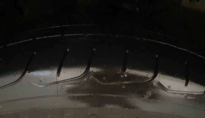 2018 Hyundai Creta SX AT 1.6 PETROL, Petrol, Automatic, 74,975 km, Left Front Tyre Tread