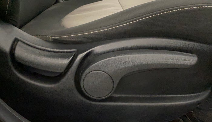 2018 Hyundai Creta SX AT 1.6 PETROL, Petrol, Automatic, 74,975 km, Driver Side Adjustment Panel