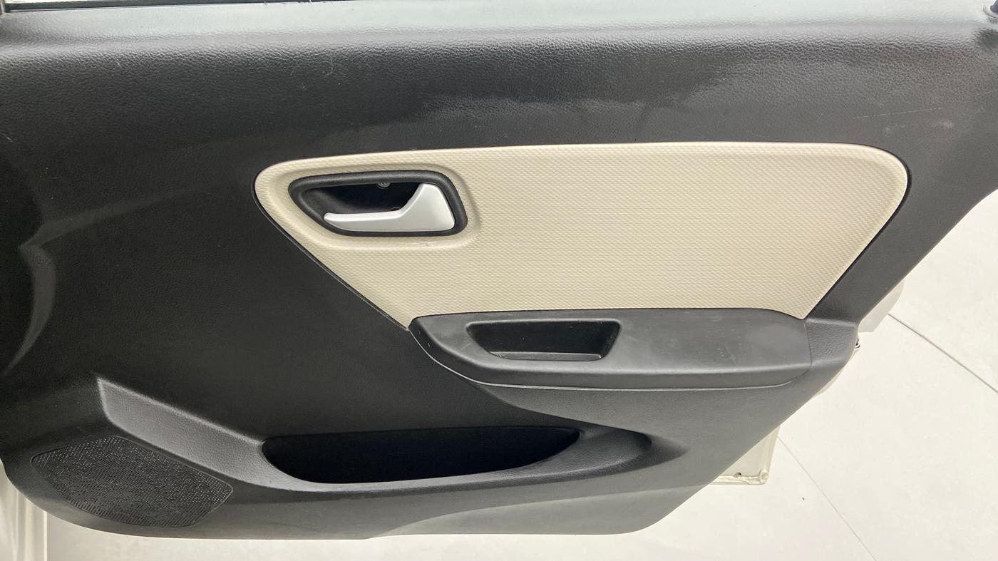 2021 Maruti Alto LXI CNG, CNG, Manual, 45,138 km, Driver Side Door Panels Control